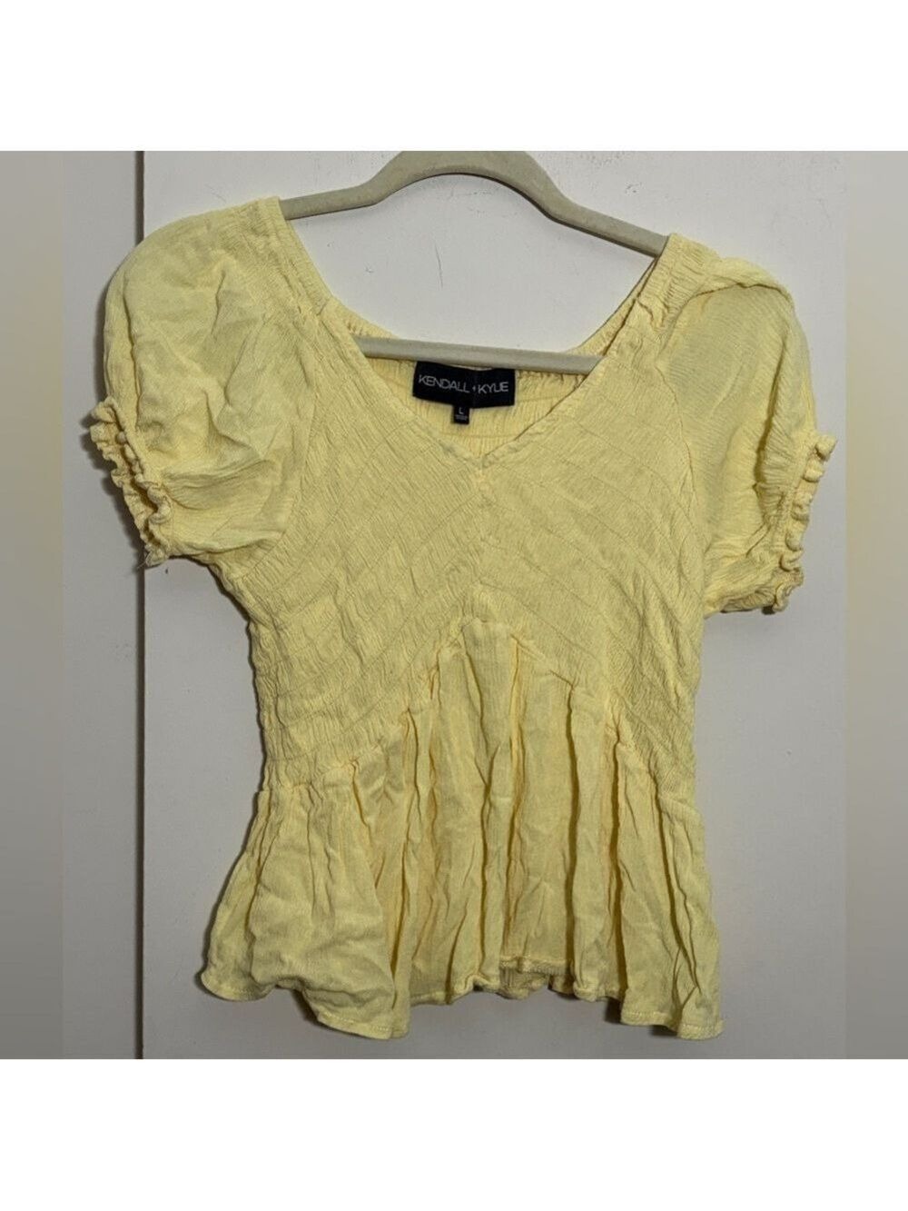 Kendall & Kylie Yellow Textured Peplum Ruffle Sleeve V-Neck Blouse Size L
